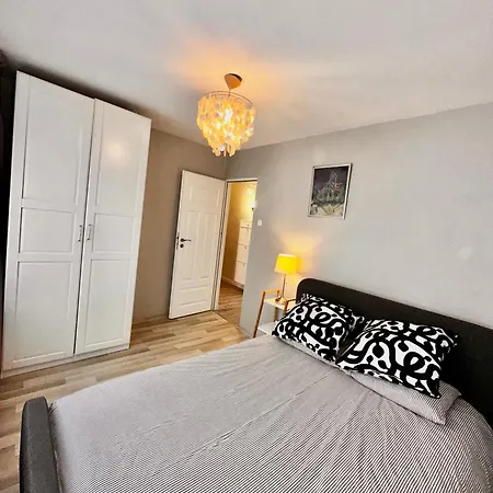 Via Kordecki Apartment